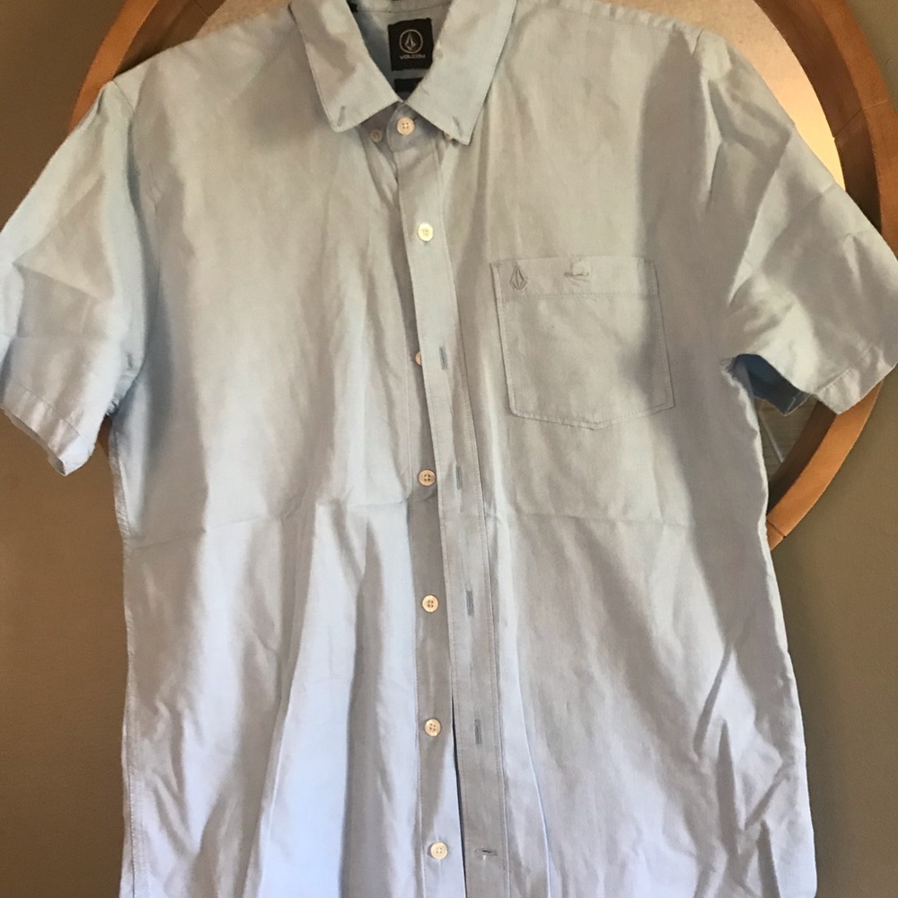 Men’s button down - Picture 2 of 3